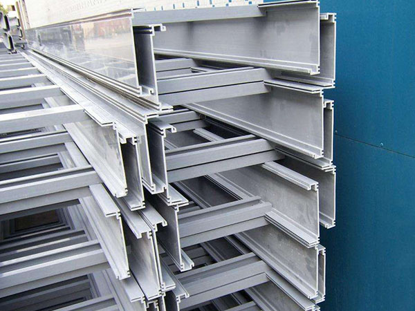 防火电缆桥架是否经过测试认证？